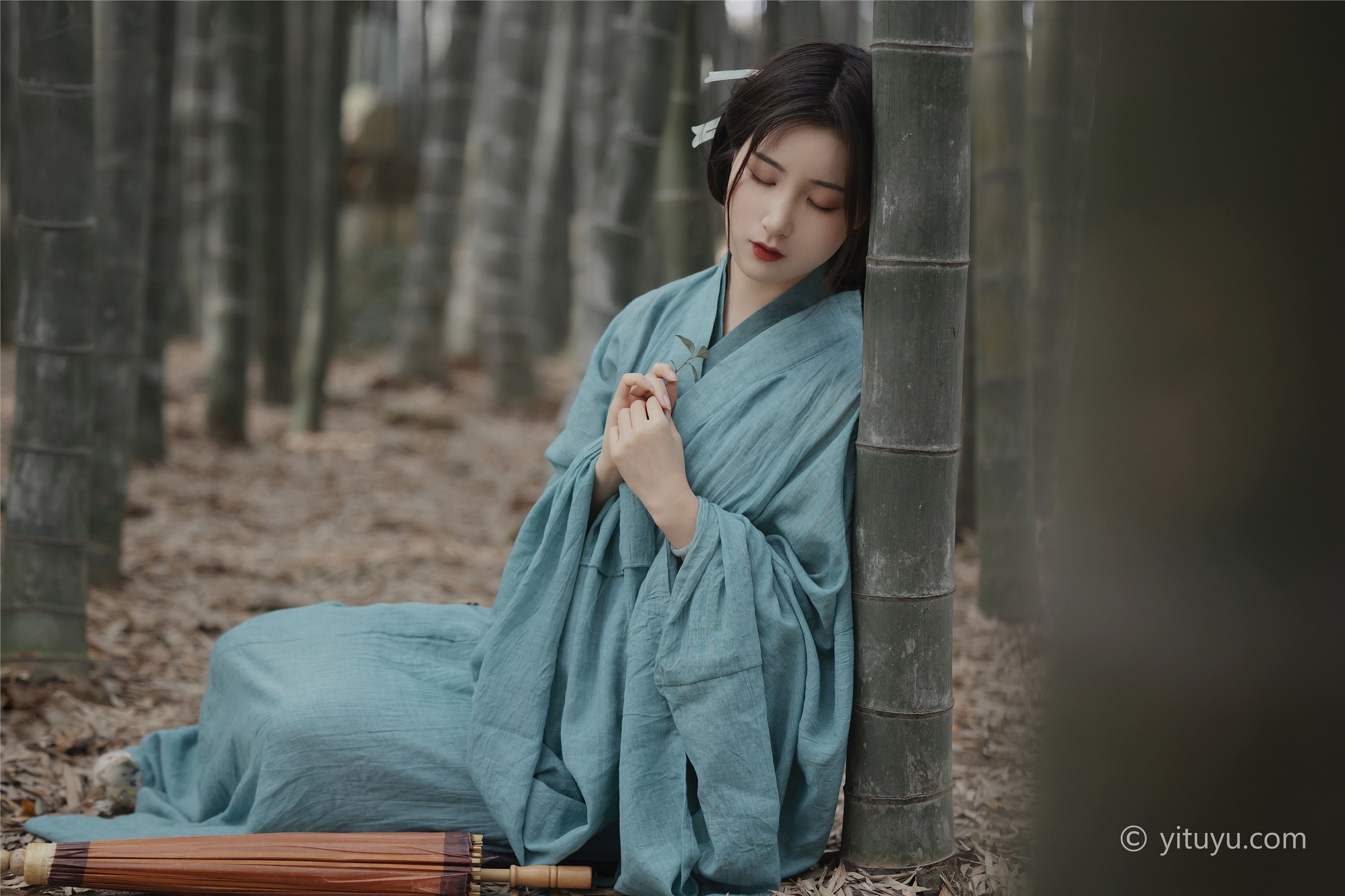 YITUYU艺图语 2021.06.14 盼 金儿